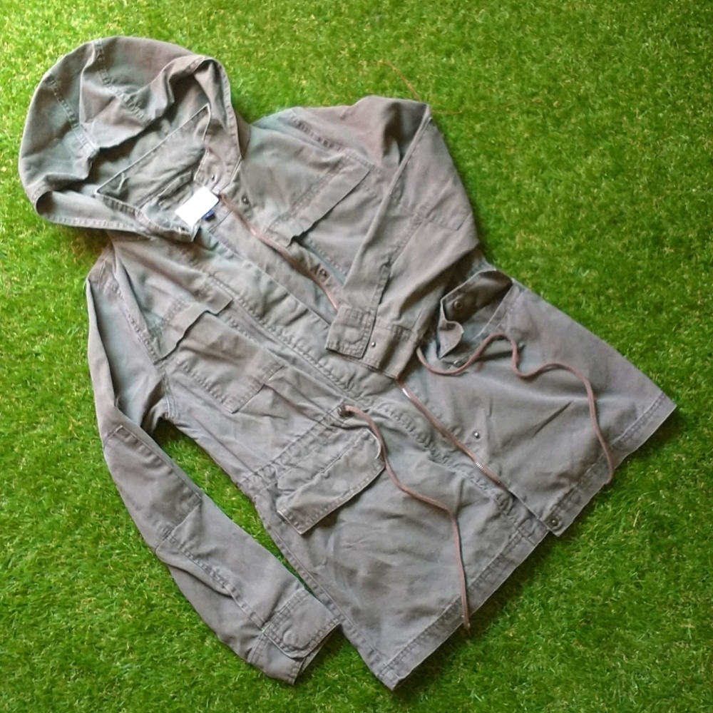 Universal Thread military style jacket // M